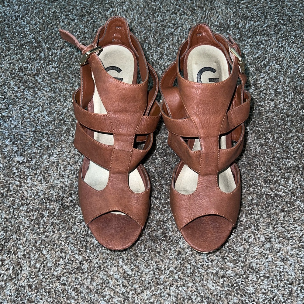 Guess Wedge Heels. Size 8. Brown